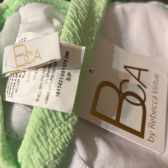 NWT Madilynn Texture - Women's One Piece Swimsuit with Scoop neckline - Picture 7 of 7